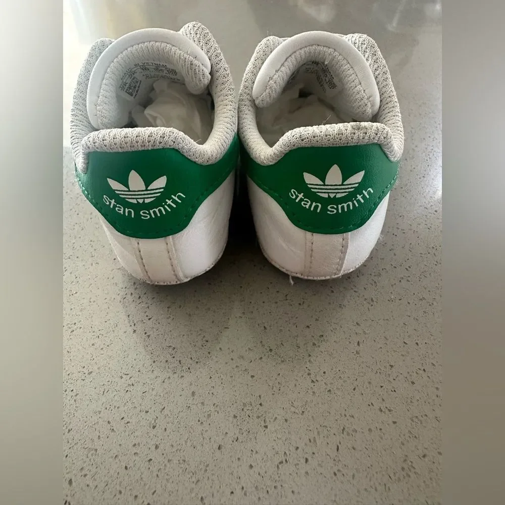 Adidas Stan Smith Crib Shoes baby/toddler shoe size US 2k